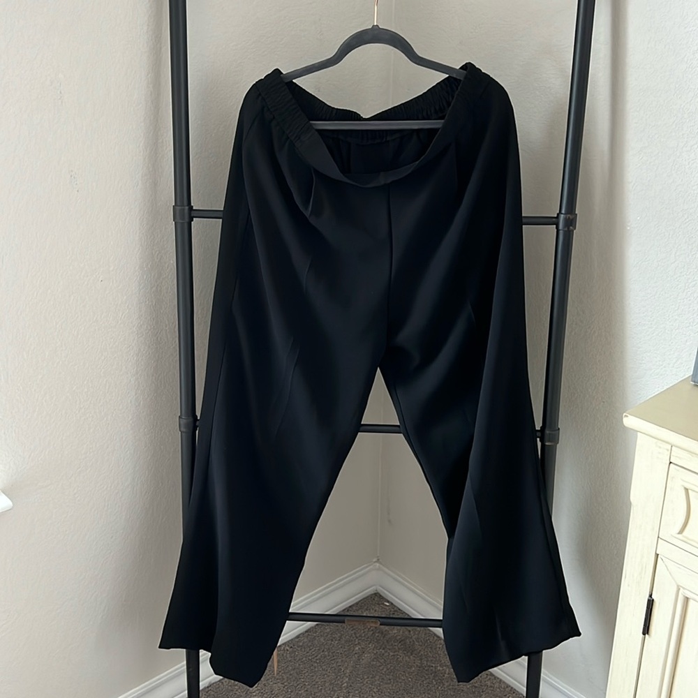 Mango pull on wide leg trousers. Sz XL. Fit like a 14/16. Beautiful for fall.